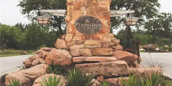 43 Peninsula Dr