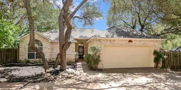243 Mooring CIR