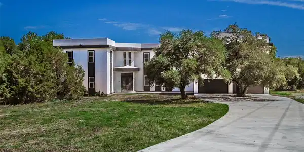 14300 Fallen Timber DR