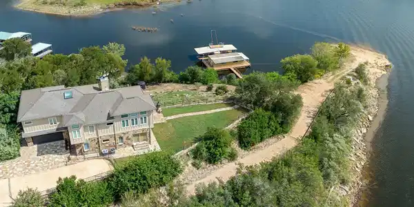 25300 Pedernales Point DR