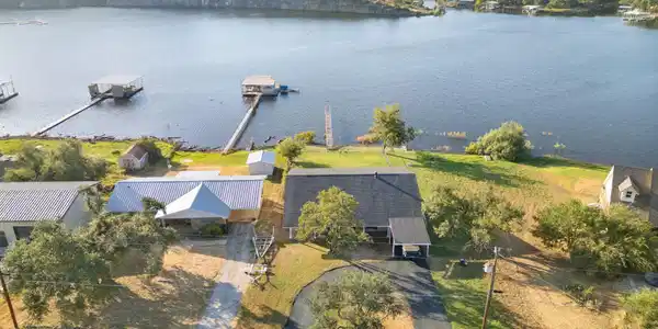 1854 County Road 140 DR
