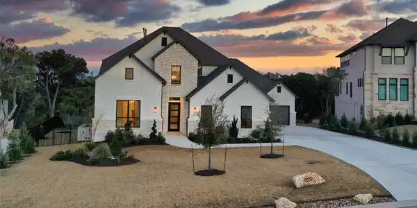19113 Excursion Falls WAY
