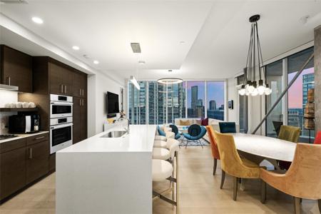 301 West Ave