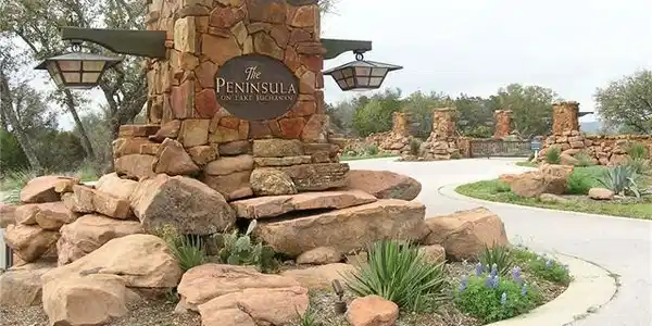 39 Peninsula DR