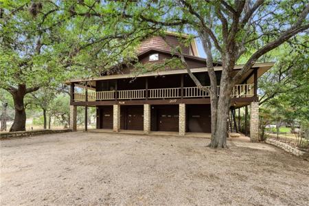 207 Sunrise DR