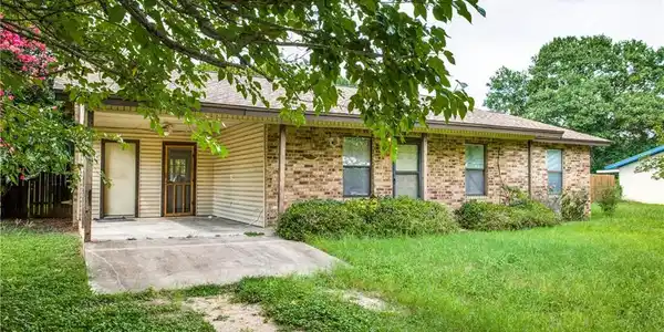 1117 Mulberry DR