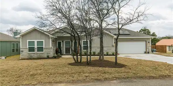 753 Birch LN