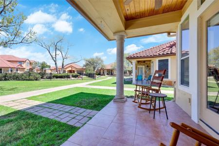 21118 Highland Lake DR