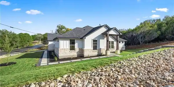 20901 Oak Dale DR