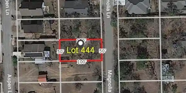 444 Magnolia LN