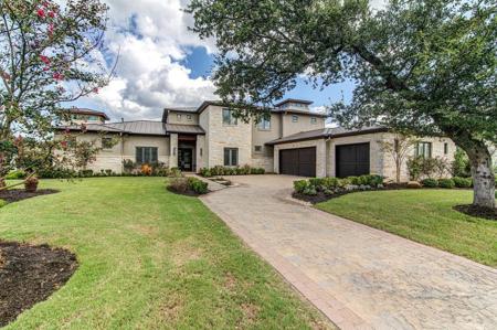 2621 Arion CIR