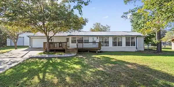 607 N Chaparral
