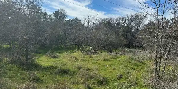 Lot 7 Radium DR