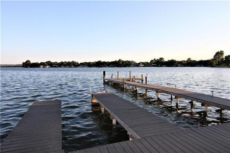 312 Green Acres DR