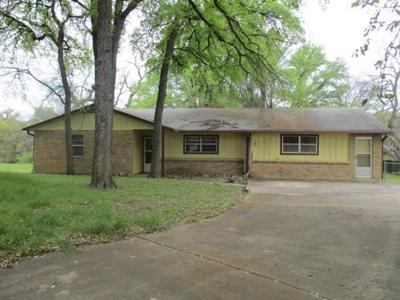 626 Pecan Creek DR