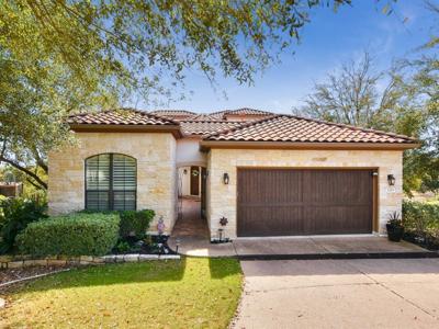 1205 Red Oak Valley CT