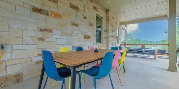 Image 4 Image 4