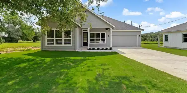 1251 Pecan Valley Drive DR