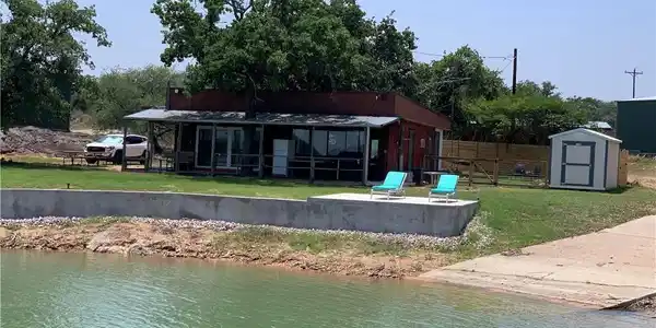 8430 State Hwy 261