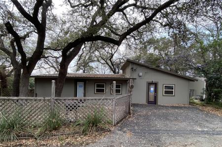1000 Linscomb DR