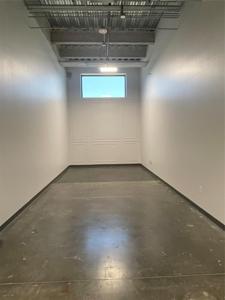 4229 N FM 620 RD