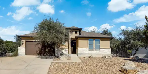 18504 Venture DR