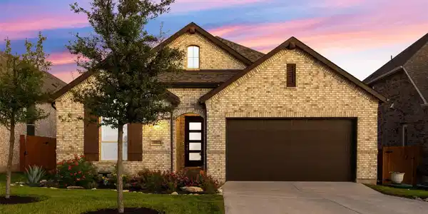 7611 Desert Needle DR