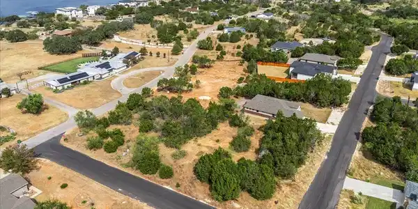 21900 21902 21904 Osage LN