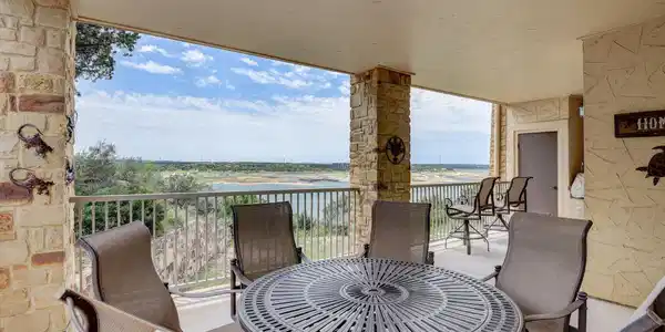 6600 Lantern View DR