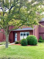 8 Willow Beach