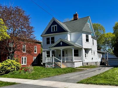 39 Hamilton