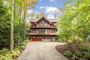 14 High Peaks View Way