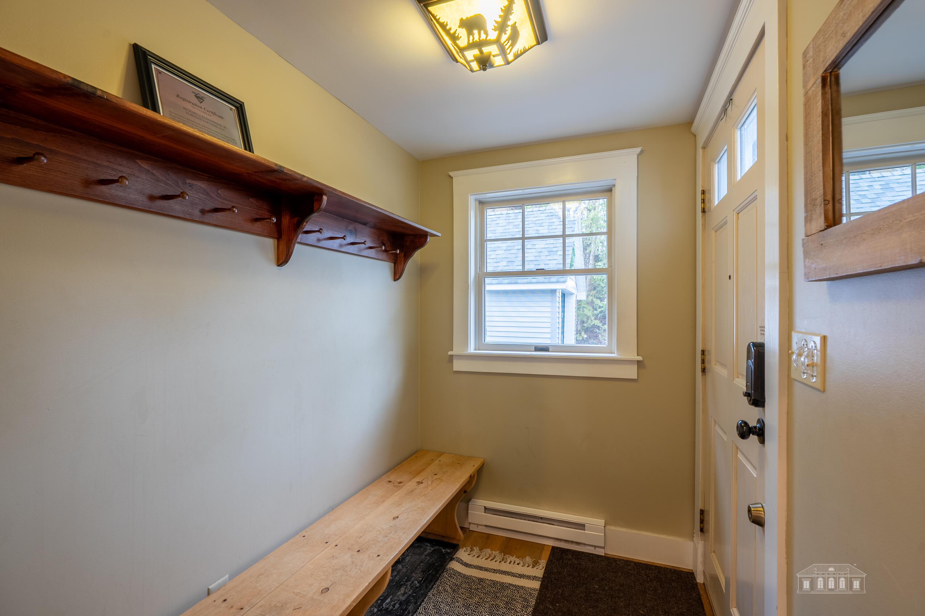 Image 2: 26 Maple St LP-23