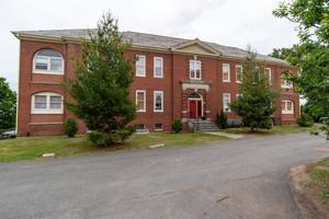 1 Grand Isle Way