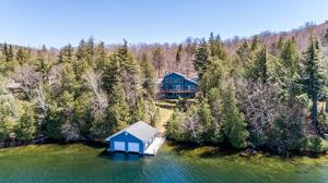 596 Mount Whitney Way