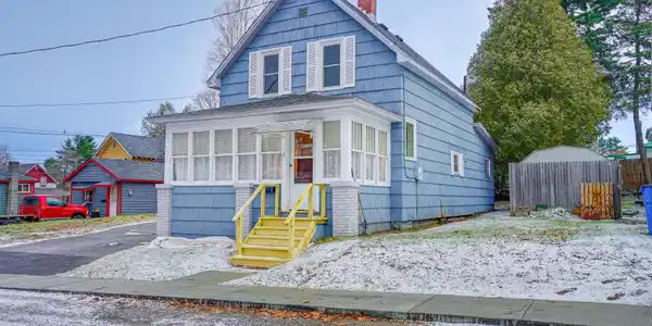 7 Lakeview