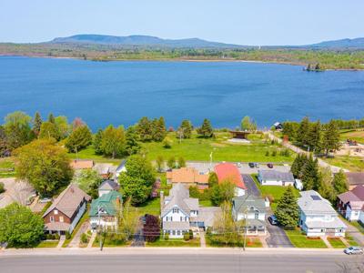 47 Lake