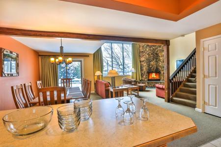 30 Lake Placid Club