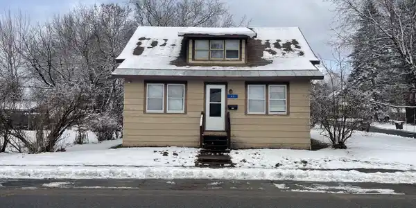 43 Chaney Avenue
