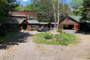66 Old Steamboat Ln