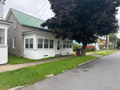 25 Standish
