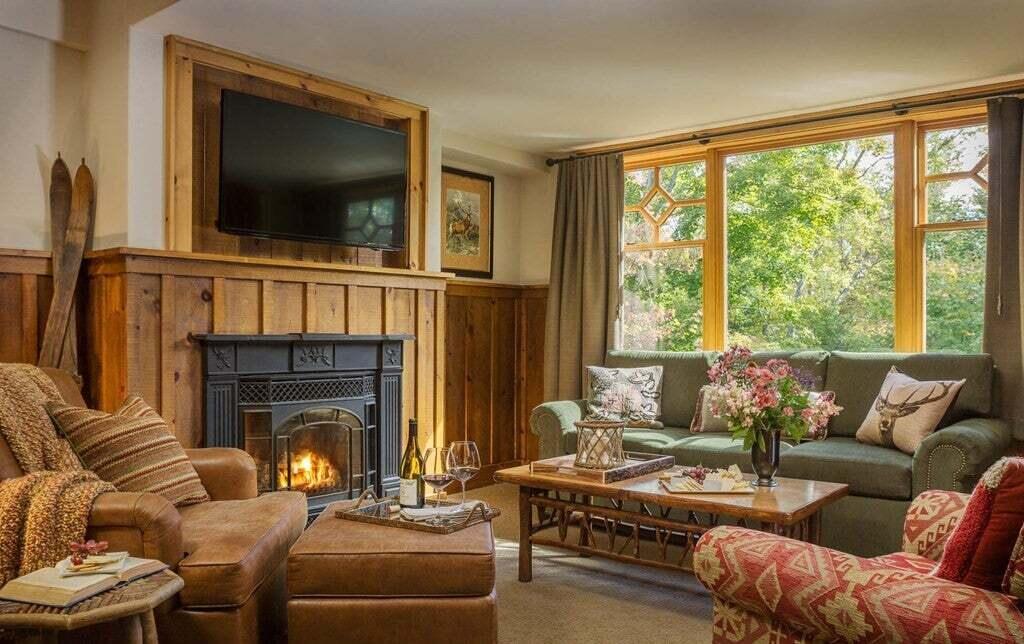 Image 4: Living