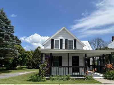 25 Lake Street