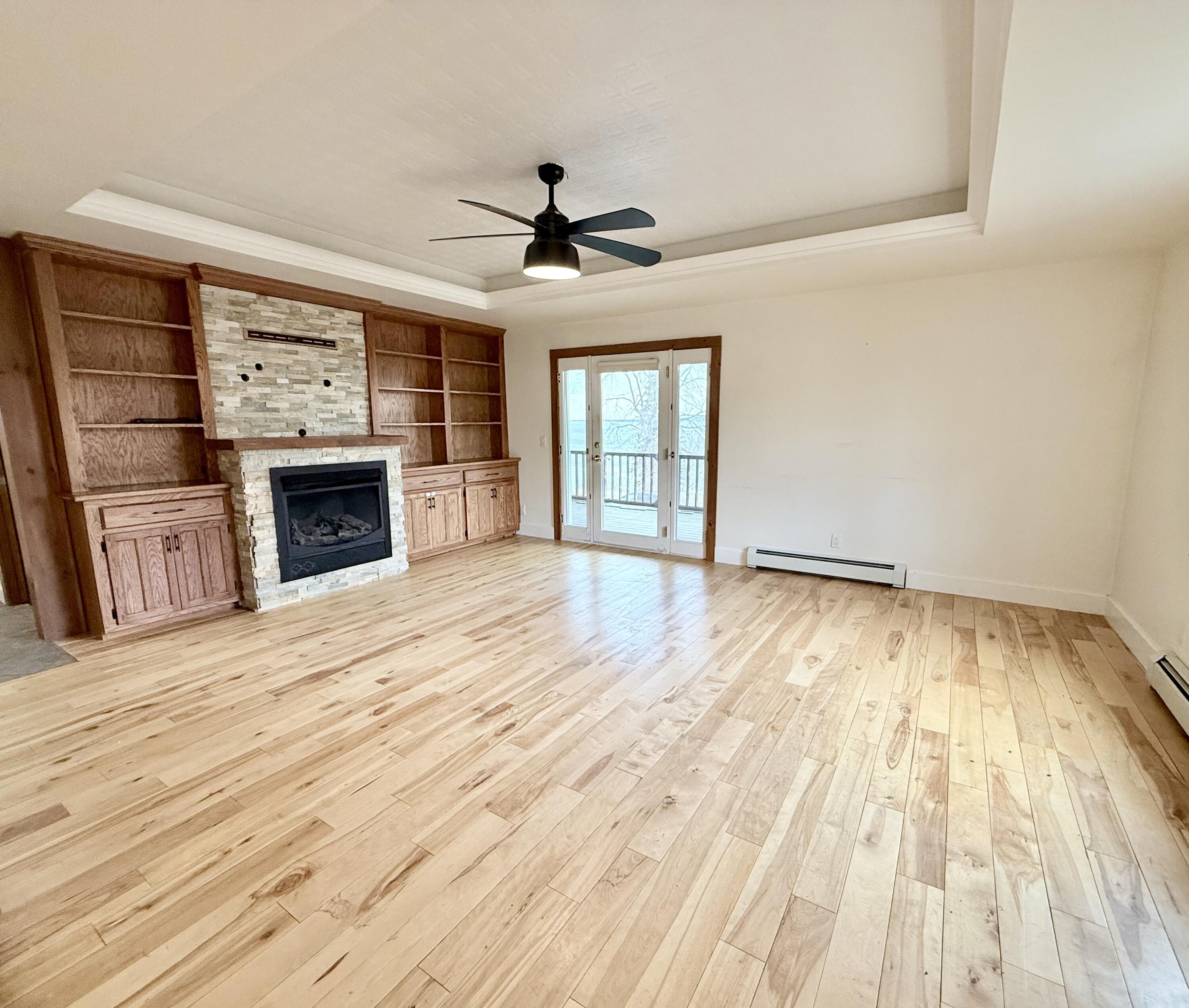 Image 4: Living room