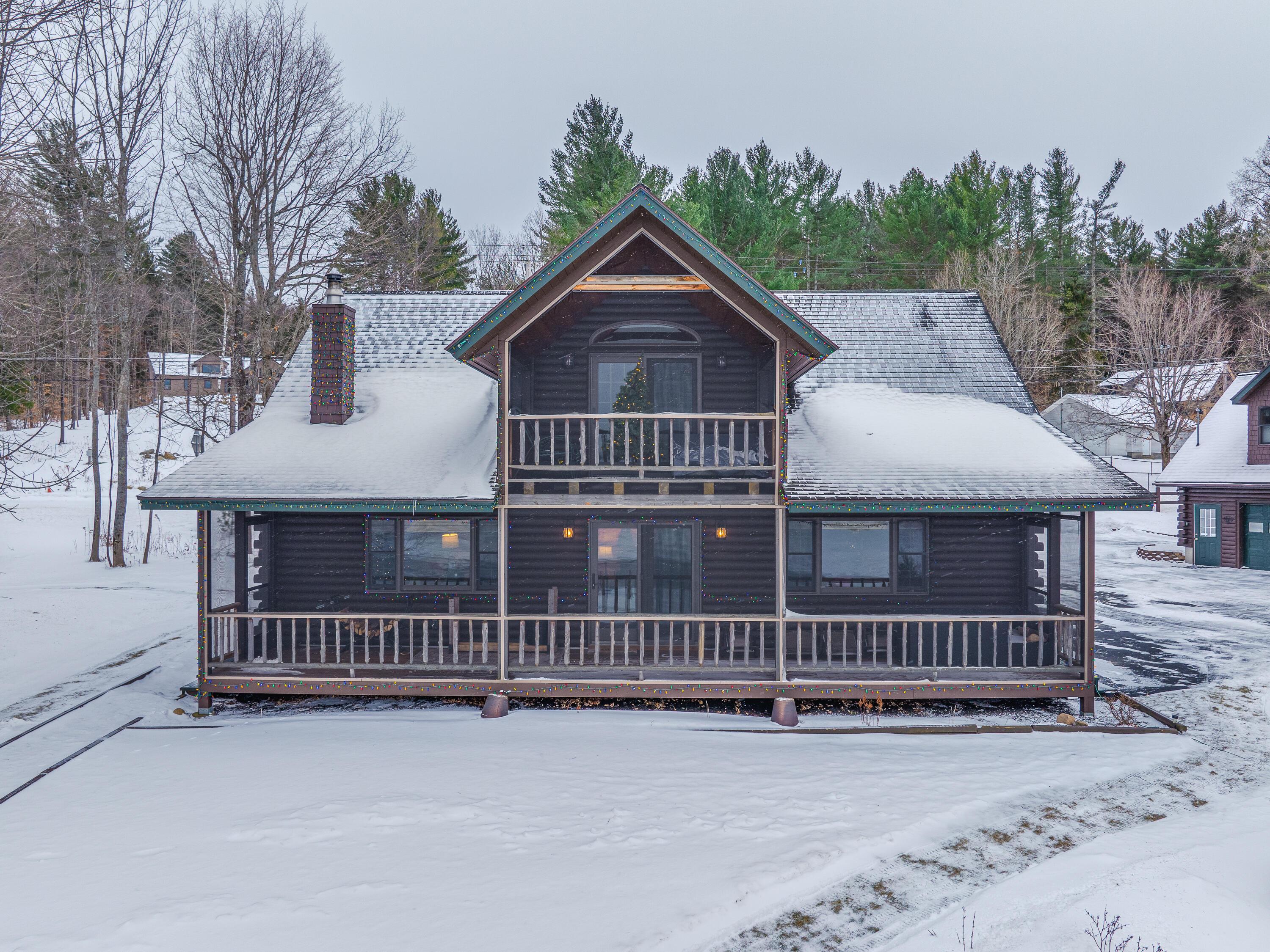 Image 4: 23 Lake Simond Rd. (2025)-22