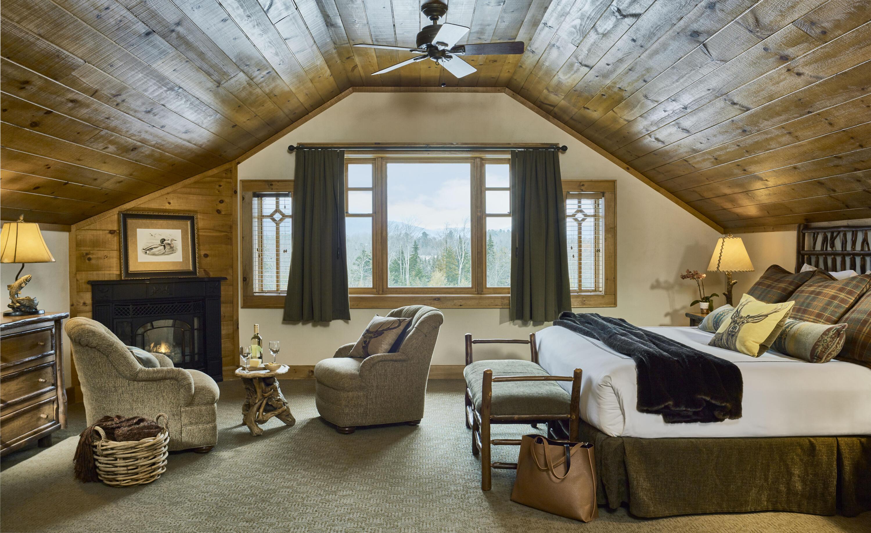 Image 4: 3BR Master Bedroom