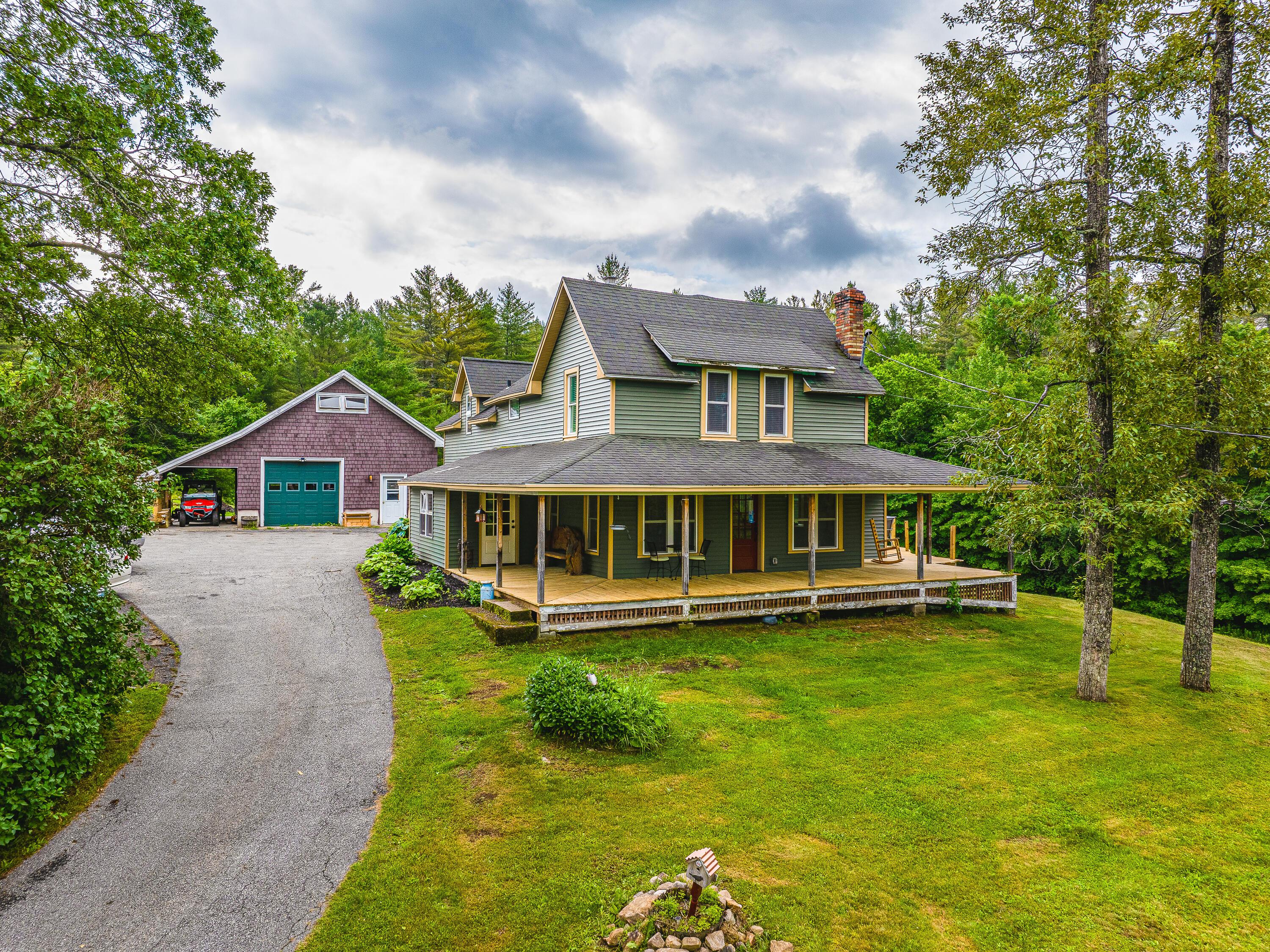 Image 3: 11 N Point Rd-27