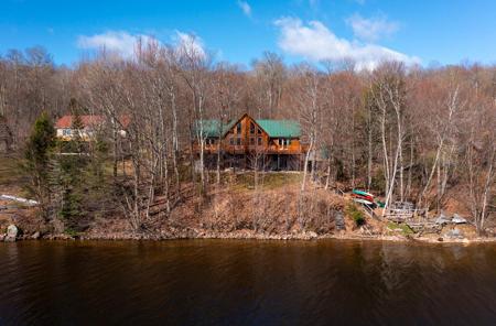 486 Lake