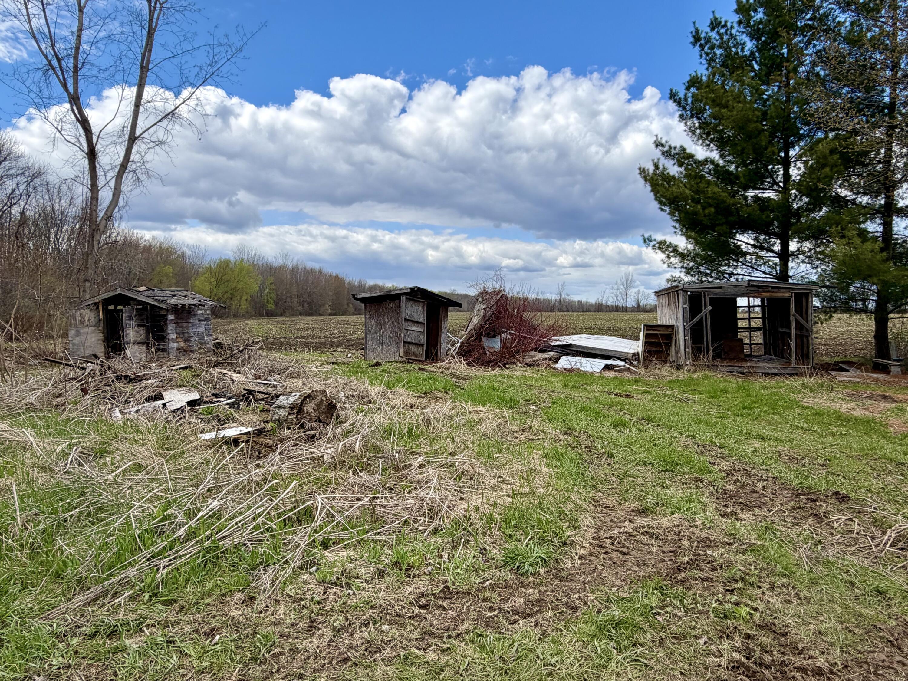 Image 2: Exterior