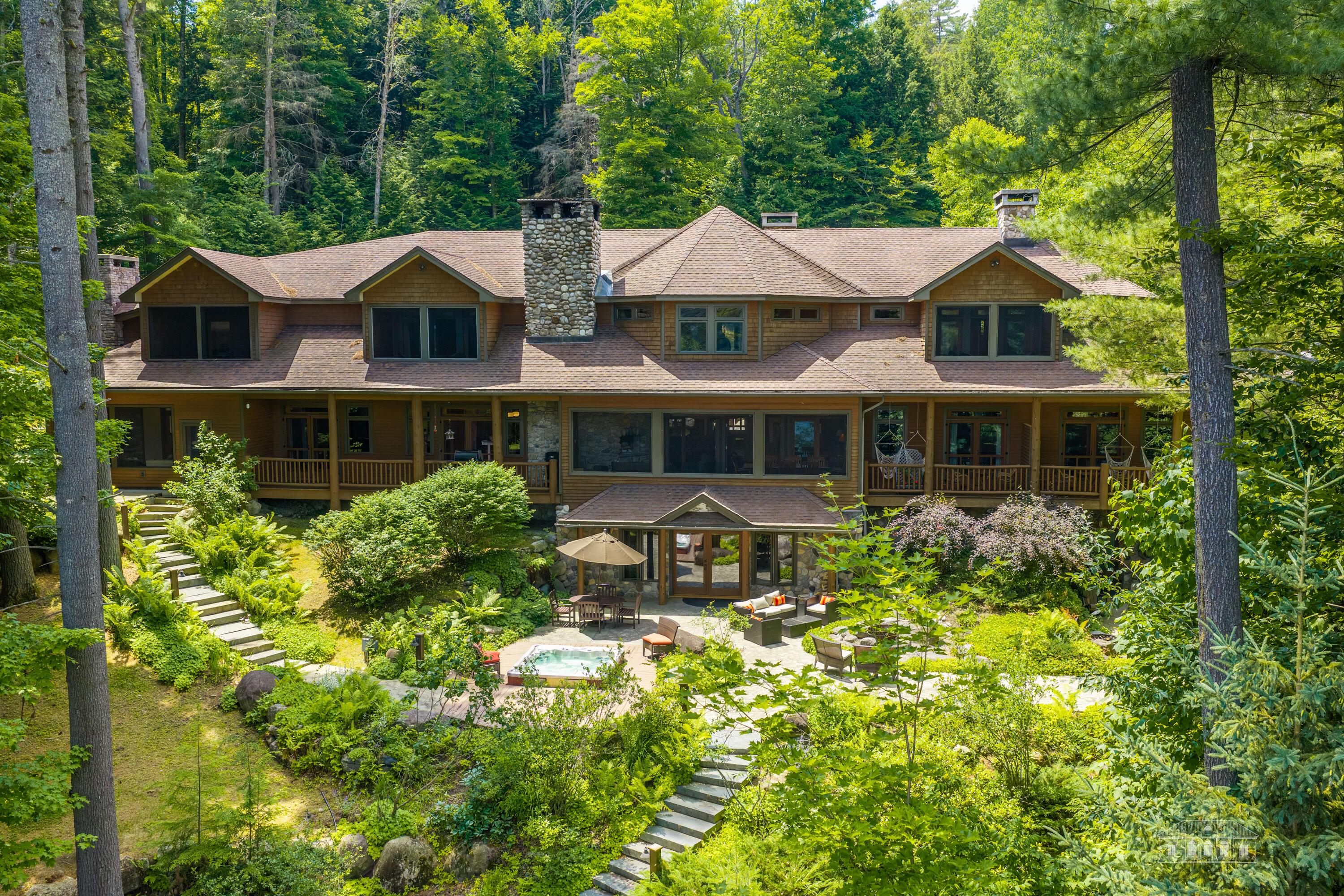 Image 3: Friends Lake Retreat-1
